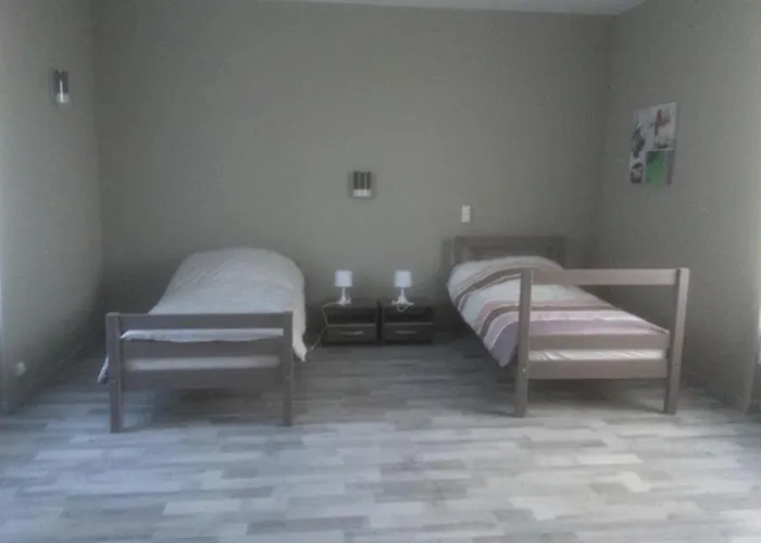 De Jean Saint-Jean-de-Thouars