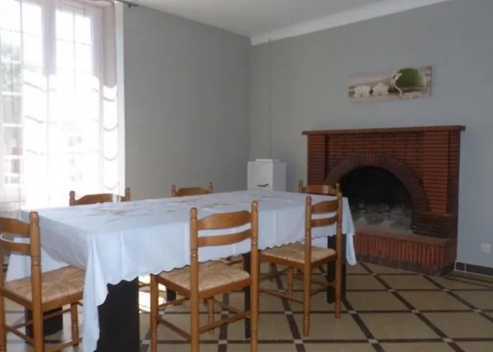 De Jean Saint-Jean-de-Thouars